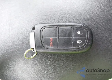 2018 Jeep Cherokee Latitude Plus 4X4 from USA, damaged, VIN 1C4PJMLB9JD572436